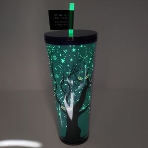 STARBUCKS NWT PURPLE AND BLACK FOREST GLOW IN THE DARK 24 OZ TUMBLER